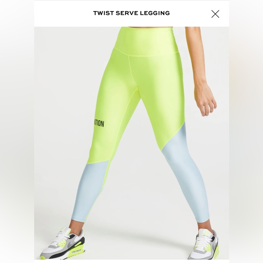 P.E Nation Twist Swerve Legging Small